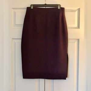 Ron Leal. Dark plum, pencil skirt. Invisible zipper. 10” Side-slit. Size 10. $50